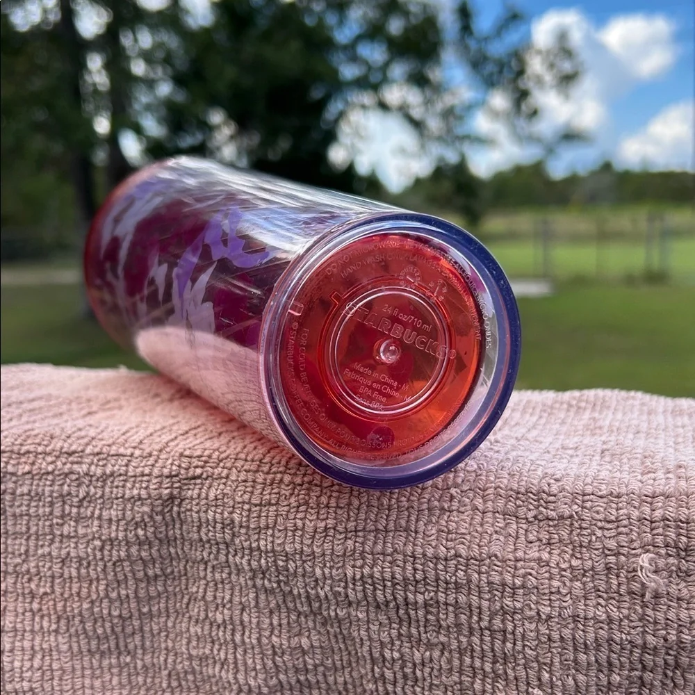 Starbucks 24 oz Venti Acrylic Tumbler With Lid and Straw Pink Floral Twist 2021